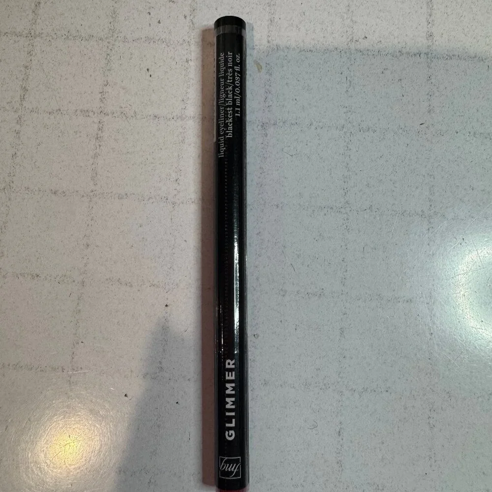 avon fmg glimmer liquid eyeliner blackest black 1.1 ml